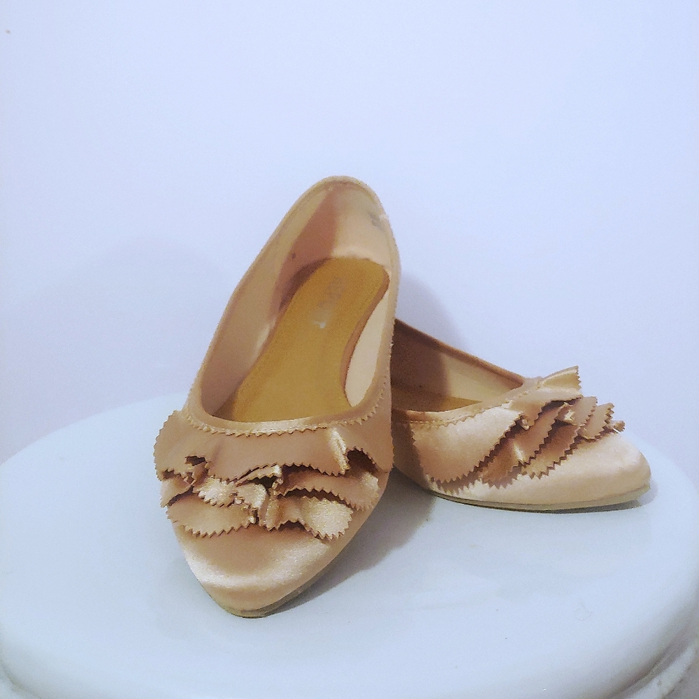 Report Ballet Fringe Flats